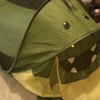 Kids Tent for sale in Dahlonega GA by Garage Sale Showcase member Fawn21, posted 11/28/2020