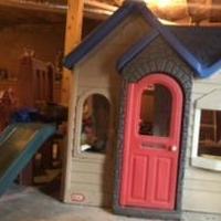 Little Tikes Playhouse with swing & slide attached for sale in Dahlonega GA by Garage Sale Showcase member Fawn21, posted 11/28/2020