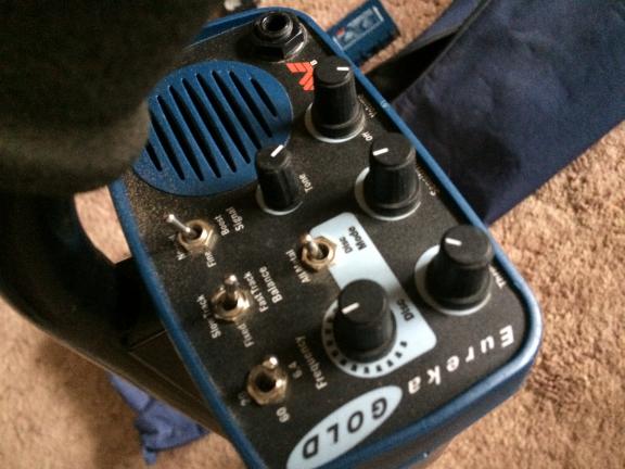 Minelab eureka gold metal detector