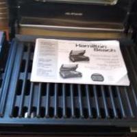 Tabletop grill for sale in Leesburg FL by Garage Sale Showcase member bigbear, posted 02/08/2020
