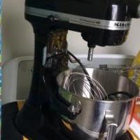 Home mixer for sale in Kendallville IN by Garage Sale Showcase member Eva Hayner, posted 04/10/2020