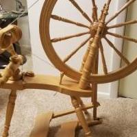 Kromski Symphony Spinning Wheel for sale in Libertyville IL by Garage Sale Showcase member Pen611, posted 07/15/2020