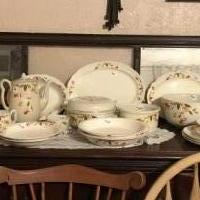 Jewel-T dishes for sale in Brownwood TX by Garage Sale Showcase member Bjlgrm, posted 05/20/2020