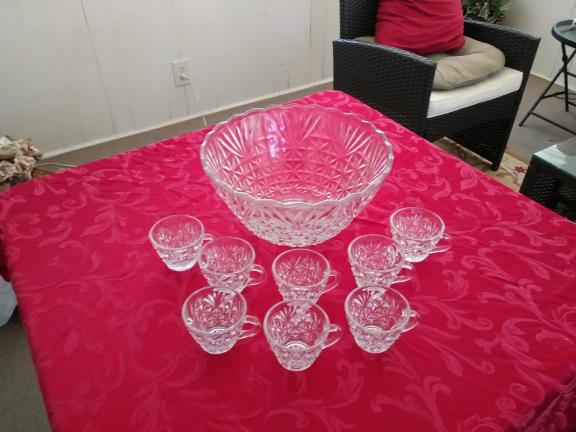 Punch Bowl for sale in Lawrenceville GA