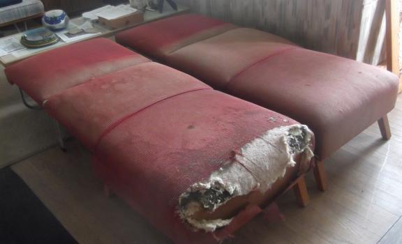 chair/bed folding