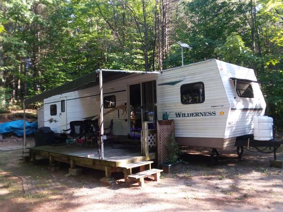 2004 39' Fleetwood RV Trailer for sale in New Era MI