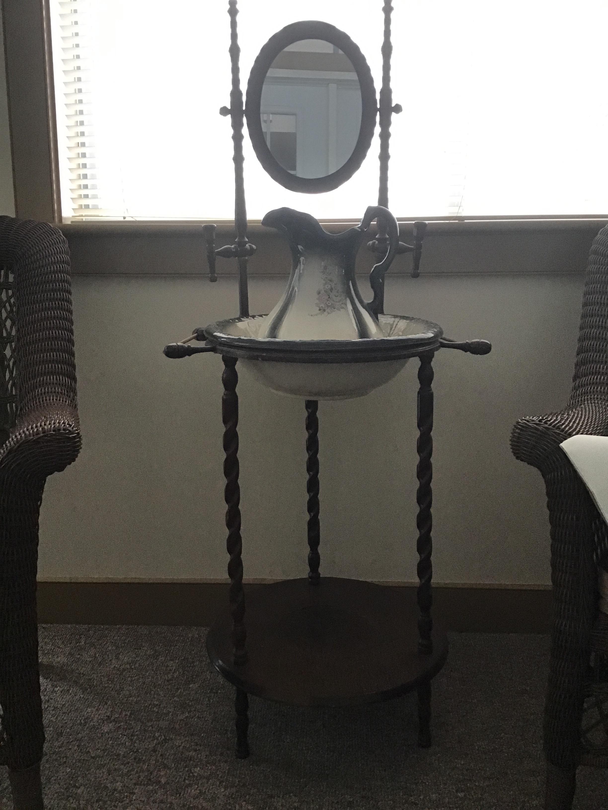 Garage sale in Rutland, Vermont of Garage Sale Showcase Member Donterry. 5 items currently listed for sale.