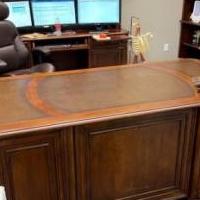 Office furniture set for sale in Missoula MT by Garage Sale Showcase member Sunny Jo, posted 07/12/2021