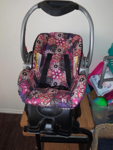 Pink Baby carseat