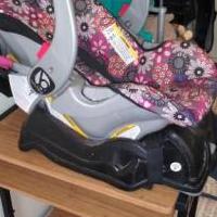 Pink Baby carseat for sale in Abilene TX by Garage Sale Showcase member BabyJaliyah18, posted 07/30/2021