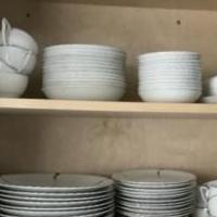Dishes for sale in Edison NJ by Garage Sale Showcase member Elaynesch, posted 03/22/2021