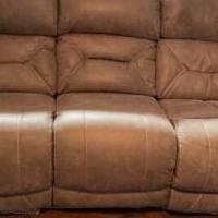 Recliner Couch for sale in Rockwall TX by Garage Sale Showcase member CathyMac, posted 06/28/2021