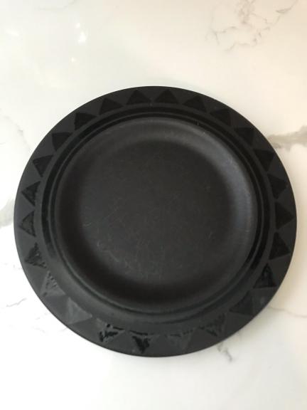 Pfaltzgraff Midnight Sun dishware set
