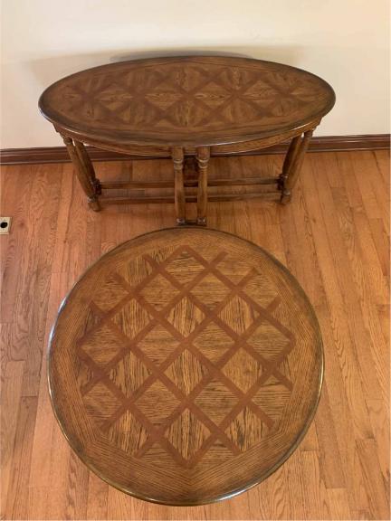 Living room table set for sale in Plainfield IN