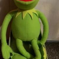 Disney: The Muppets: Kermit Plush for sale in Statesboro GA by Garage Sale Showcase member Lavinia_Vespers, posted 01/22/2021