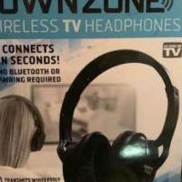 Sharper Image: OwnZone Wireless TV Headphones for sale in Statesboro GA by Garage Sale Showcase member Lavinia_Vespers, posted 01/22/2021