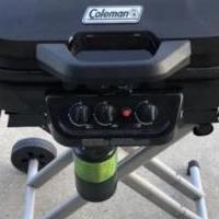Coleman RoadTrip 285 Grill for sale in Anna TX by Garage Sale Showcase member mkbernard2, posted 06/17/2021