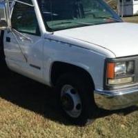 1998 GMC 1 Ton 454 5 speed for sale in Mountain Home AR by Garage Sale Showcase member smilford, posted 01/31/2021