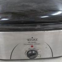 Rival 22qt Roaster for sale in Tipton IA by Garage Sale Showcase member Like Vintage, posted 12/16/2021