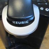 Kuerig Coffee Maker for sale in Tipton IA by Garage Sale Showcase member Like Vintage, posted 12/16/2021