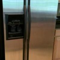 Refrigerator for sale in Franklin Lakes NJ by Garage Sale Showcase member Mayoub, posted 06/13/2021