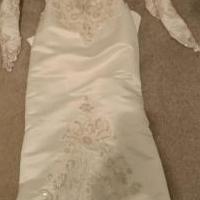 EveofMilady Wedding Gown for sale in Franklin Lakes NJ by Garage Sale Showcase member Mayoub, posted 06/13/2021