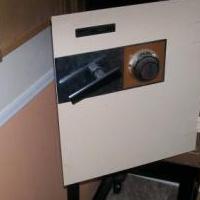 Floor safe  on stand and wheels for sale in Burr Oak MI by Garage Sale Showcase member rock416, posted 10/28/2021