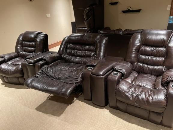 Theatre chairs for sale in Lubbock TX
