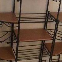 Set of three longaberger Wright iron wood shelves f for sale in Sellersville PA by Garage Sale Showcase member Cfrits, posted 09/18/2021