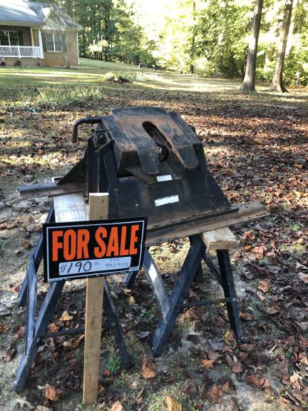 5th wheel hitch for sale in Louisa County VA