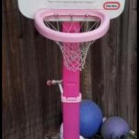 Little Tikes Basketball Hoop for sale in Vacaville CA by Garage Sale Showcase member Heavenly-kids-boutique, posted 03/09/2021