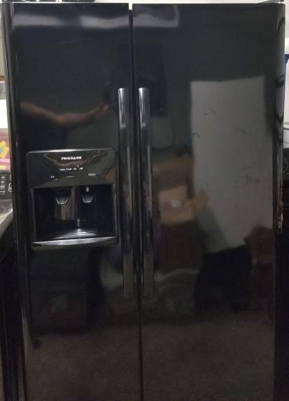 Refrigerator for sale in Polk City FL