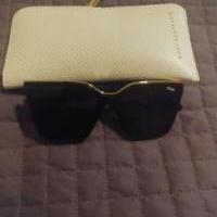 Quay Australia Sunglasses for sale in Aiken SC by Garage Sale Showcase member Hustlergirl@49, posted 04/11/2021