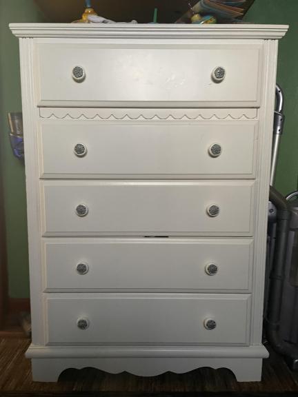 Dresser for sale in Crosby ND
