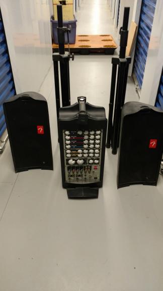 Fender Passport PD-250 Portable PA for sale in White Plains NY