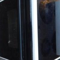 Fridaire Oven for sale in Tavares FL by Garage Sale Showcase member coolusedstuff, posted 01/11/2022
