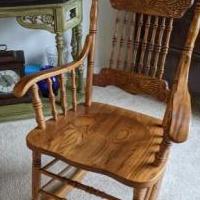 Rocking Chair for sale in Rahway NJ by Garage Sale Showcase member akimmelman, posted 03/01/2021