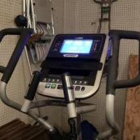 Spirit XE295 Model Elliptical for sale in Amherst NY by Garage Sale Showcase member Barbee65, posted 09/16/2022