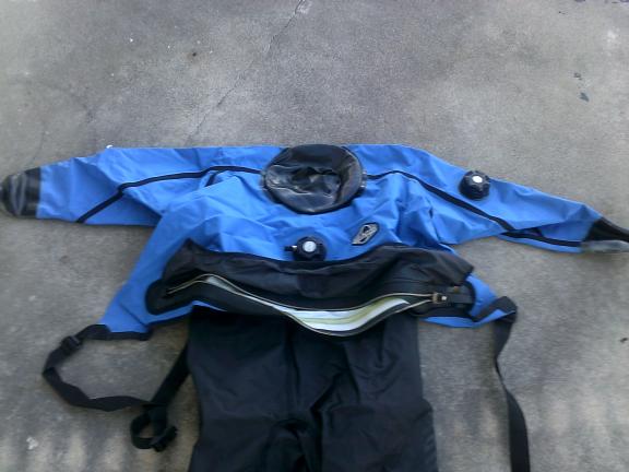 Womans DRY SUIT for DIVING