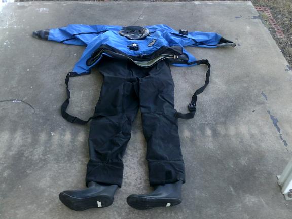 Womans DRY SUIT for DIVING