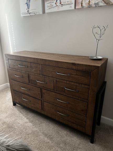 Full bed room queen size