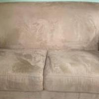 Love seat for sale in Tyler TX by Garage Sale Showcase member janetkeais, posted 11/27/2022
