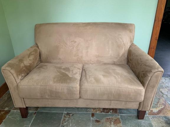 Love seat for sale in Tyler TX