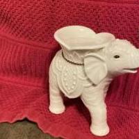Lennox small elephant tea light holder for sale in York PA by Garage Sale Showcase member Deb found it, posted 02/21/2022