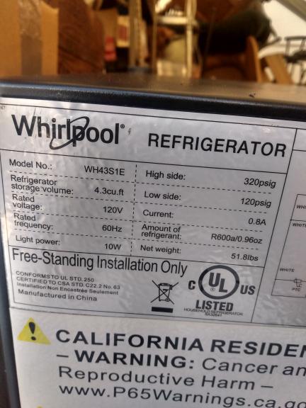 Whirlpool mini fridge 4.3 cubic