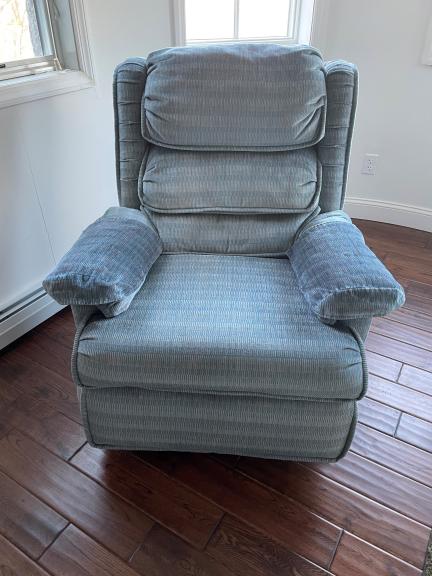 Recliner for sale in Pawling, Ny NY