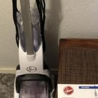 Hoover Carpet Cleaner for sale in Merced CA by Garage Sale Showcase member ChicaZ, posted 07/23/2022