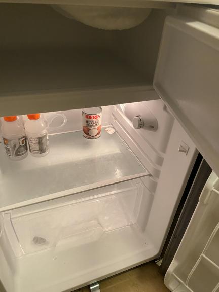 Mini fridge