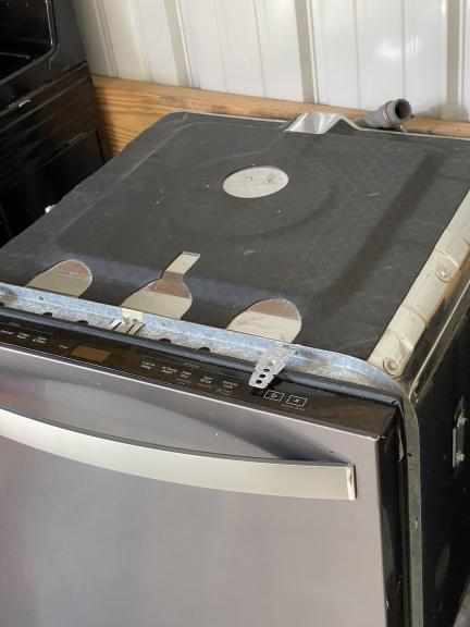 Whirlpool Built In Dishwasher