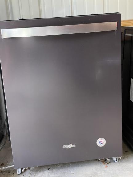 Whirlpool Built In Dishwasher for sale in Wayne County TN